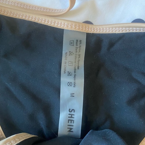 Swimsuit - Picture 7 of 7